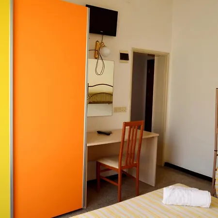 In Guest - New Cirene Comfort Double And Full Package Pensionat Rimini